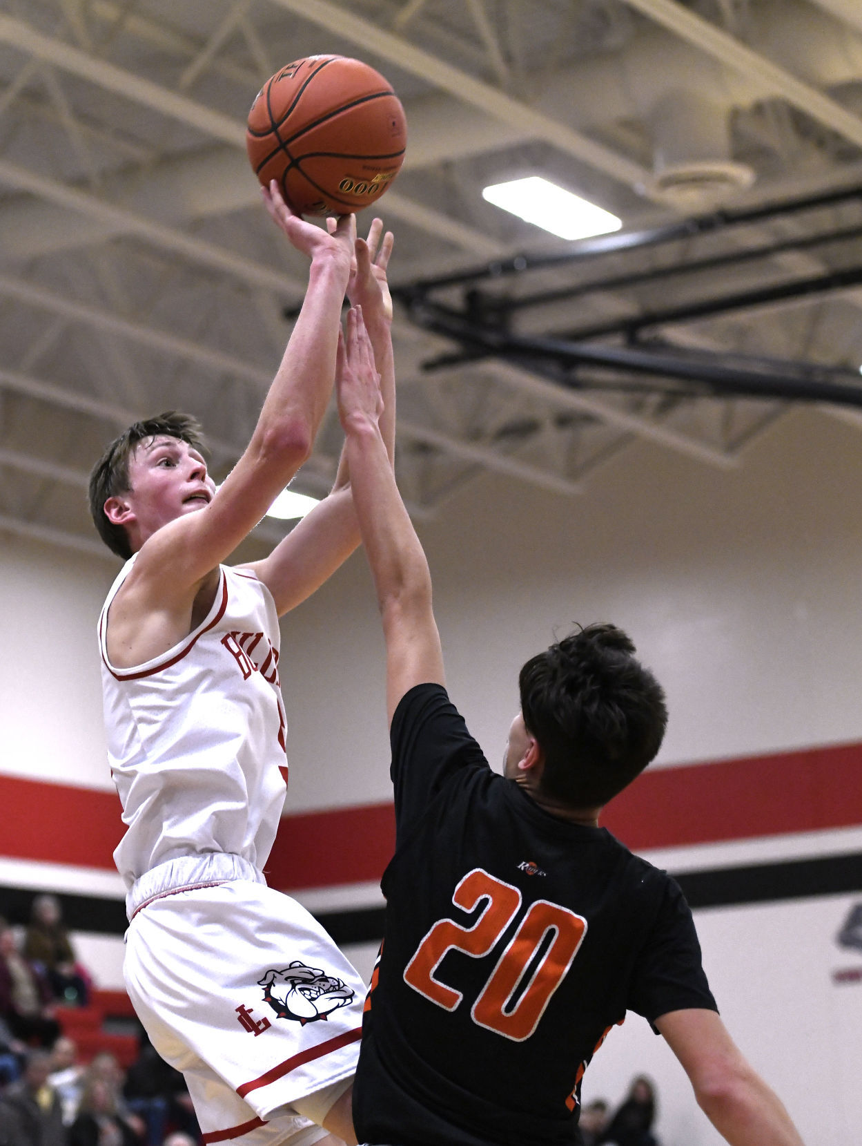 Le Mars hosts Sioux City East